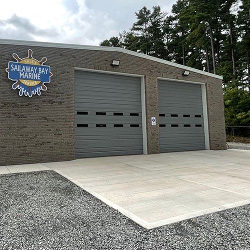 Sailaway Bay Marine service facility in Belmont, NC
